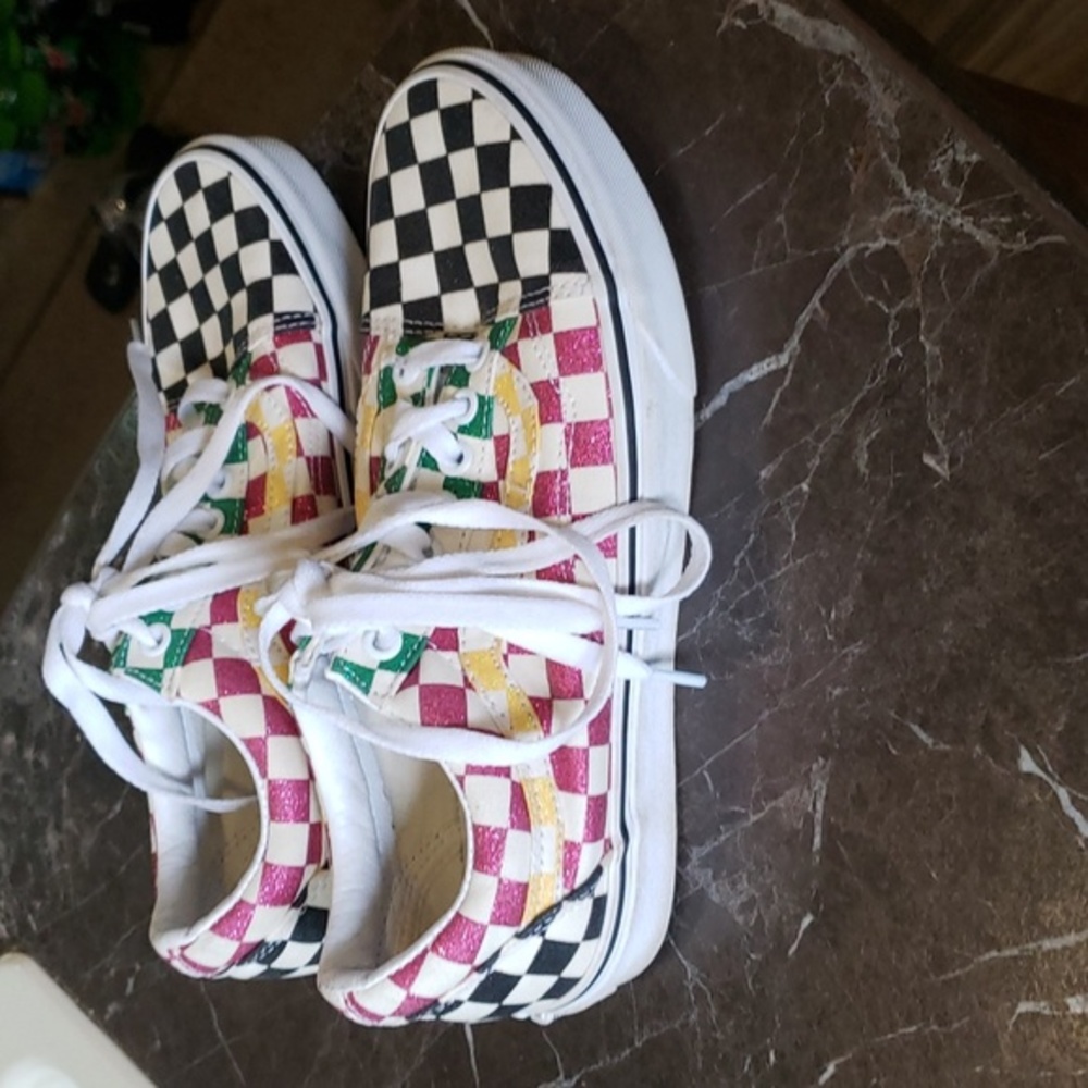 Worn once Vans Glitter Check Old Skool sneakers size 6.5.